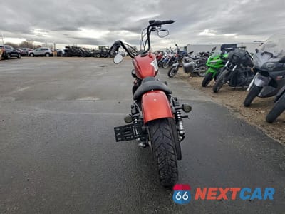 Czwarte zdjęcie samochodu z boku: 2013 HARLEY-DAVIDSON XL883 IRON 883 VIN:1HD4LE219DC446338 - miniatura