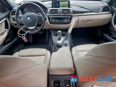Zdjęcie 8 z 12 samochodu: 2018 BMW 330 I VIN:WBA8B9G52JNU99291 - miniatura