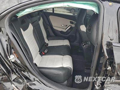 Zdjęcie 10 z 13 samochodu: 2022 MERCEDES-BENZ CLA 45 AMG VIN:W1K5J5DB6NN314411 - miniatura