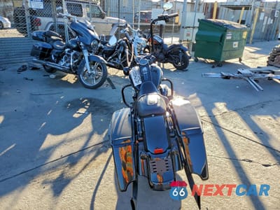 Czwarte zdjęcie samochodu z boku: 2018 HARLEY-DAVIDSON FLHRXS VIN:1HD1KVC35JB605038 - miniatura