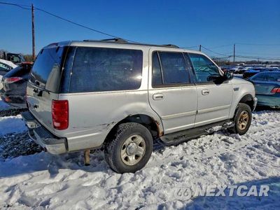 Trzecie zdjęcie samochodu z tyłu: 2002 FORD EXPEDITION XLT VIN:1FMEU16W22LA81348 - miniatura