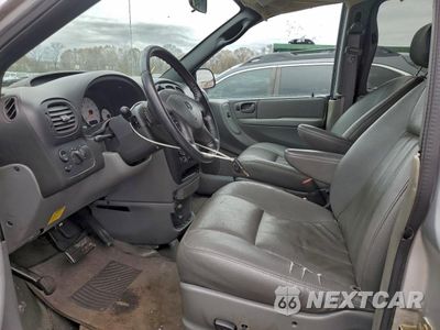Zdjęcie 7 z 13 samochodu: 2004 DODGE GRAND CARAVAN SXT VIN:2D4GP44L14R615824 - miniatura