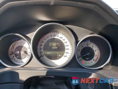 Zdjęcie 9 z 11 samochodu: 2016 MERCEDES-BENZ E 350 4MATIC VIN:WDDHF8JB1GB297817 - miniatura