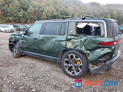 Drugie zdjęcie samochodu z przodu: 2023 RIVIAN R1S LAUNCH EDITION VIN:7PDSGABLXPN020988 - miniatura