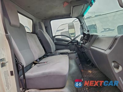 Zdjęcie 11 z 13 samochodu: 2019 ISUZU NPR HD REFRIGERATED BOX TRUCK VIN:54DC4W1B7KS803573 - miniatura