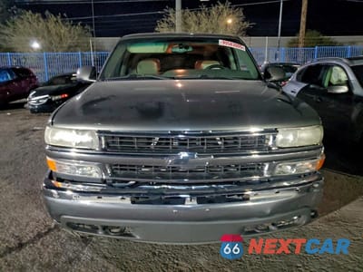 Piąte zdjęcie samochodu w środku: 2000 CHEVROLET TAHOE K1500 VIN:1GNEK13T7YJ180165 - miniatura