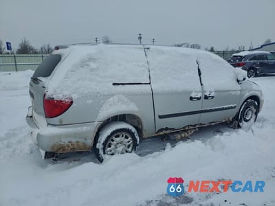 Trzecie zdjęcie samochodu z tyłu: 2005 DODGE GRAND CARAVAN SE VIN:1D4GP24R15B232443 - miniatura