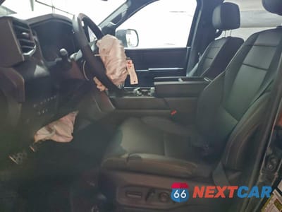 Zdjęcie 7 z 13 samochodu: 2025 TOYOTA TUNDRA CREWMAX LIMITED VIN:5TFWA5DB8SX333315 - miniatura