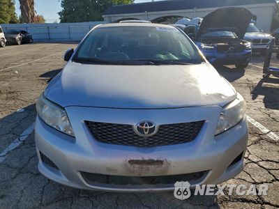 Piąte zdjęcie samochodu w środku: 2009 TOYOTA COROLLA BASE VIN:1NXBU40E69Z154147 - miniatura