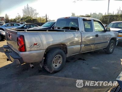 Trzecie zdjęcie samochodu z tyłu: 2004 CHEVROLET SILVERADO K1500 VIN:2GCEK19T041282251 - miniatura
