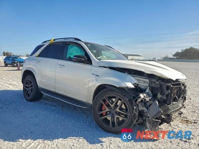 Czwarte zdjęcie samochodu z boku: 2022 MERCEDES-BENZ GLE 63 AMG 4MATIC VIN:4JGFB8KB4NA808897 - miniatura