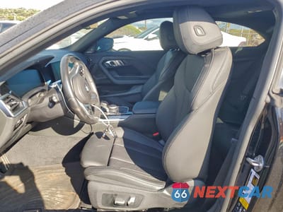 Zdjęcie 7 z 13 samochodu: 2022 BMW M240XI VIN:3MW53CM02N8C78644 - miniatura