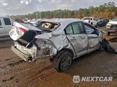 Trzecie zdjęcie samochodu z tyłu: 2022 TOYOTA COROLLA L VIN:JTDDPMAE1NJ209120 - miniatura