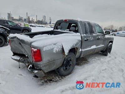 Trzecie zdjęcie samochodu z tyłu: 2010 DODGE DAKOTA SXT VIN:1D7CW3GKXAS110702 - miniatura
