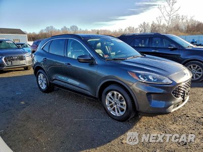Czwarte zdjęcie samochodu z boku: 2020 FORD ESCAPE SE VIN:1FMCU9G65LUB53479 - miniatura