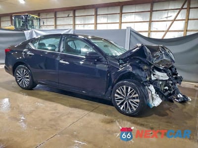 Czwarte zdjęcie samochodu z boku: 2025 NISSAN ALTIMA SV VIN:1N4BL4DW6SN350007 - miniatura