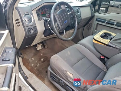 Zdjęcie 8 z 12 samochodu: 2010 FORD F250 SUPER DUTY VIN:1FTSX2BR4AEA27864 - miniatura