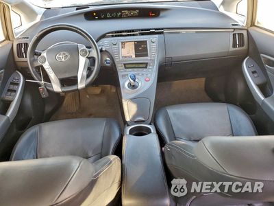 Zdjęcie 8 z 14 samochodu: 2012 TOYOTA PRIUS VIN:JTDKN3DU2C1527979 - miniatura