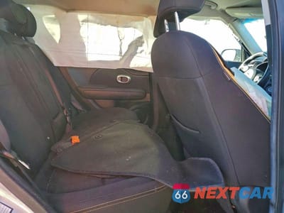 Zdjęcie 11 z 13 samochodu: 2015 KIA SOUL + VIN:KNDJP3A59F7779362 - miniatura