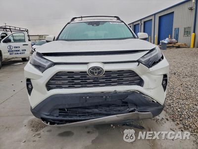 Piąte zdjęcie samochodu w środku: 2022 TOYOTA RAV4 LIMITED VIN:2T3N1RFV0NW321369 - miniatura