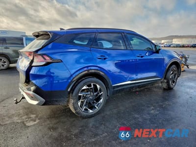 Trzecie zdjęcie samochodu z tyłu: 2023 KIA SPORTAGE SX PRESTIGE VIN:5XYK5CAF0PG009610 - miniatura