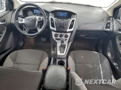 Zdjęcie 8 z 12 samochodu: 2014 FORD FOCUS SE VIN:1FADP3F21EL424855 - miniatura