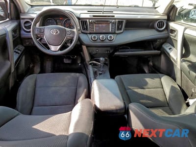 Zdjęcie 8 z 13 samochodu: 2018 TOYOTA RAV4 LE VIN:2T3BFREV6JW756882 - miniatura
