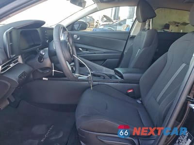 Zdjęcie 7 z 11 samochodu: 2025 HYUNDAI ELANTRA SE VIN:KMHLL4DGXSU010271 - miniatura