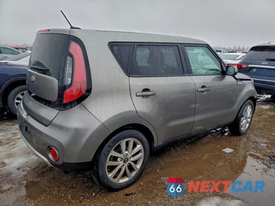 Trzecie zdjęcie samochodu z tyłu: 2018 KIA SOUL + VIN:KNDJP3A55J7601389 - miniatura