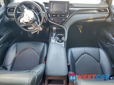 Zdjęcie 8 z 13 samochodu: 2022 TOYOTA CAMRY SE VIN:4T1G11AK8NU039688 - miniatura