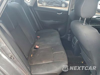 Zdjęcie 10 z 15 samochodu: 2017 NISSAN SENTRA S VIN:3N1AB7AP3HY220420 - miniatura