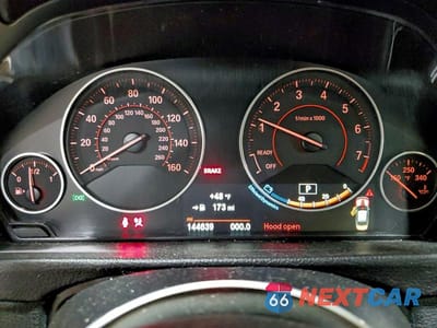 Zdjęcie 9 z 12 samochodu: 2016 BMW 328 XI SULEV VIN:WBA8E3G57GNT76549 - miniatura