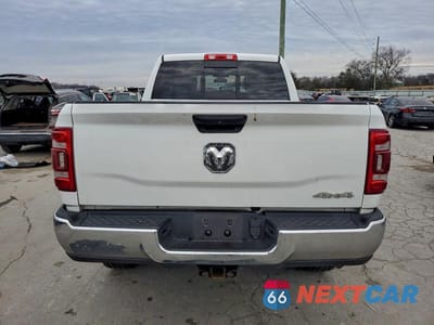 Zdjęcie 6 z 11 samochodu: 2020 RAM 2500 TRADESMAN VIN:3C6UR5CL5LG148047 - miniatura