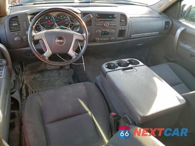 Zdjęcie 8 z 12 samochodu: 2013 GMC SIERRA K1500 SLE VIN:1GTR2VE04DZ277095 - miniatura