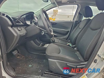 Zdjęcie 7 z 12 samochodu: 2022 CHEVROLET SPARK 1LT VIN:KL8CD6SA4NC027727 - miniatura
