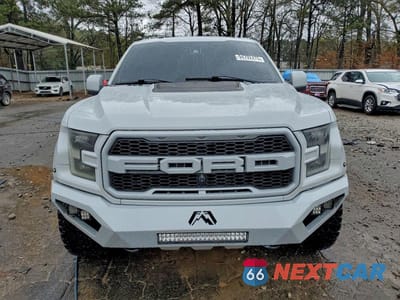 Piąte zdjęcie samochodu w środku: 2017 FORD F150 RAPTOR VIN:1FTFW1RG5HFA18565 - miniatura