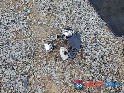 Zdjęcie 12 z 12 samochodu: 2013 SMART FORTWO PURE VIN:WMEEJ3BA0DK645530 - miniatura