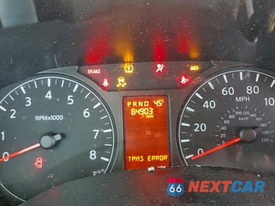 Zdjęcie 9 z 13 samochodu: 2018 NISSAN NV 2500 DELIVERY VAN VIN:1N6BF0LYXJN814361 - miniatura