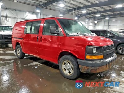 Czwarte zdjęcie samochodu z boku: 2008 CHEVROLET EXPRESS G1500 VIN:1GCFG15X781210909 - miniatura