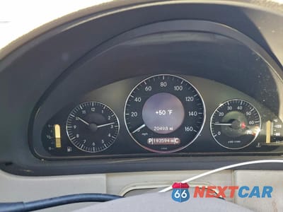 Zdjęcie 9 z 13 samochodu: 2007 MERCEDES-BENZ CLK 350 VIN:WDBTK56F07T081198 - miniatura