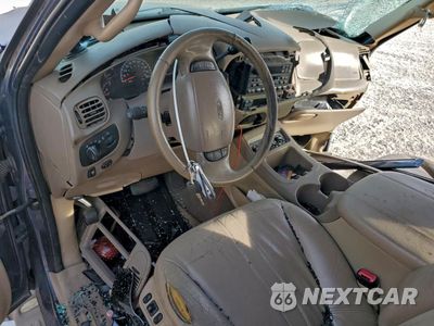 Zdjęcie 8 z 14 samochodu: 2000 FORD EXPEDITION EDDIE BAUER VIN:1FMRU17L2YLA74303 - miniatura