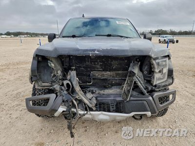 Piąte zdjęcie samochodu w środku: 2019 FORD F150 RAPTOR VIN:1FTFW1RG5KFC45326 - miniatura