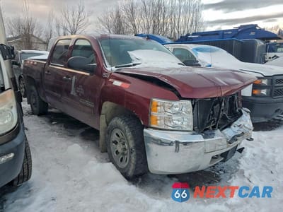 Czwarte zdjęcie samochodu z boku: 2013 CHEVROLET SILVERADO K1500 LS VIN:3GCPKREA3DG126062 - miniatura