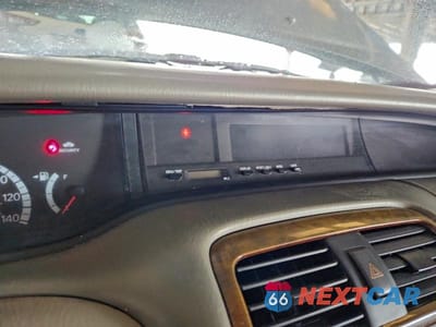 Zdjęcie 9 z 12 samochodu: 2001 TOYOTA AVALON VIN:4T1BF28BXYU066631 - miniatura