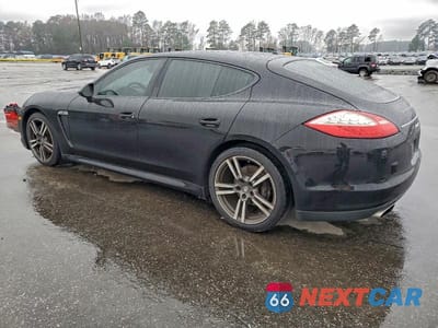 Drugie zdjęcie samochodu z przodu: 2013 PORSCHE PANAMERA 2 VIN:WP0AA2A76DL012120 - miniatura