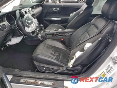 Zdjęcie 7 z 11 samochodu: 2019 FORD MUSTANG VIN:1FA6P8THXK5124696 - miniatura
