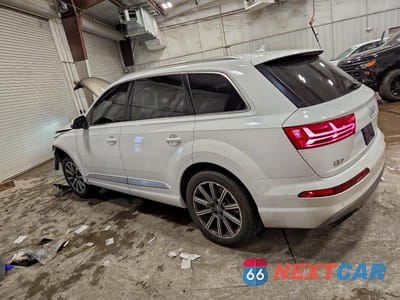 Drugie zdjęcie samochodu z przodu: 2017 AUDI Q7 PREMIUM PLUS VIN:WA1LAAF73HD021279 - miniatura