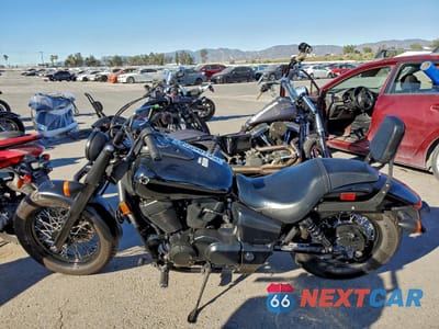 Trzecie zdjęcie samochodu z tyłu: 2019 HONDA VT750 C2B VIN:JH2RC5381KK900174 - miniatura