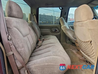 Zdjęcie 6 z 10 samochodu: 1997 CHEVROLET GMT-400 C3500 VIN:1GCHC33J2VF047762 - miniatura