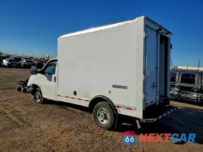Drugie zdjęcie samochodu z przodu: 2023 GMC SAVANA CUTAWAY G3500 VIN:1GD07RF76P1155091 - miniatura
